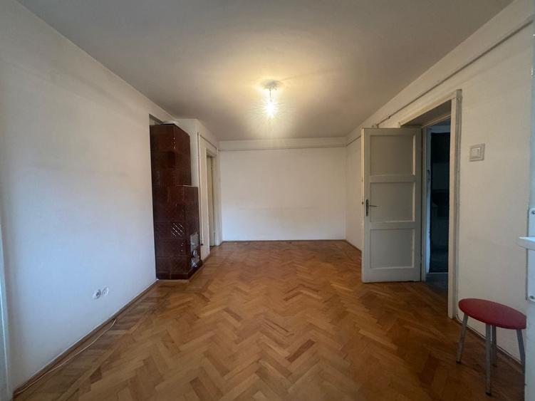 Apartament cu 2 camere decomandat în Floreasca