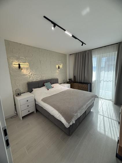 Apartament cu 3 camere în Florești