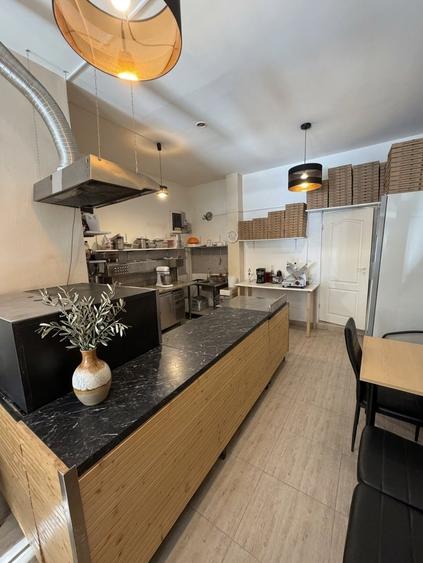 Spațiu comercial, de 40 mp, în Rogerius