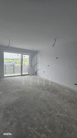 Apartament cu 2 camere semidecomandat în Mărăști