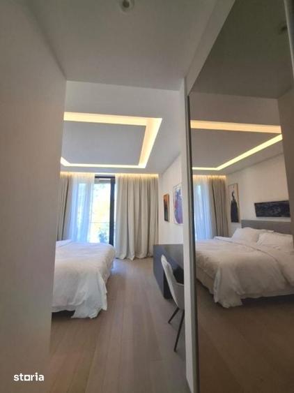 Apartament cu 5 camere în Aviatorilor