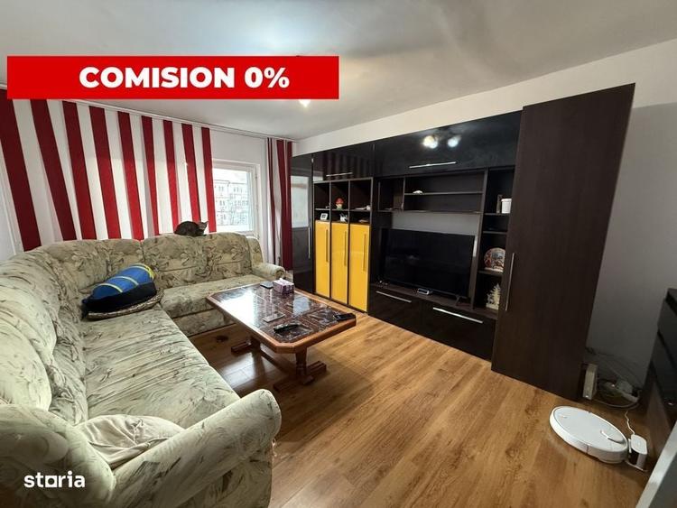 Apartament cu 4 camere decomandat în Central