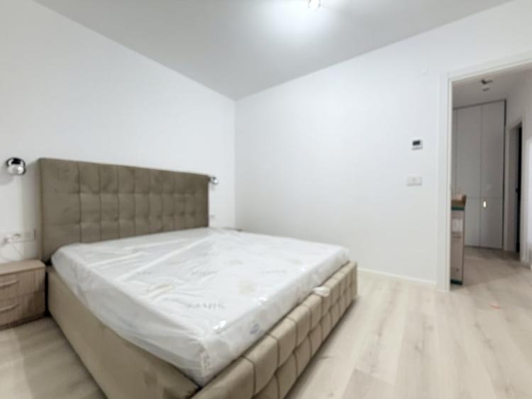 Apartament cu 3 camere decomandat, mobilat în Lipovei