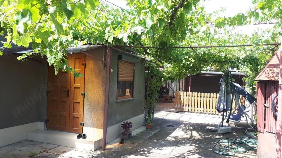 Casă cu 6 camere cu Teren 1213 Mp în Vladimirescu