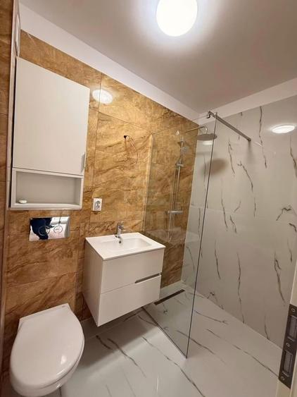 Prima inchiriere !!! Apartament de 3 camere semidecomandat, zona Terra - 5