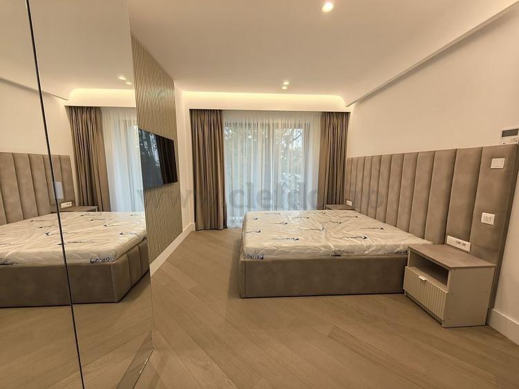 Apartament cu 3 camere decomandat, mobilat în Iancu Nicolae
