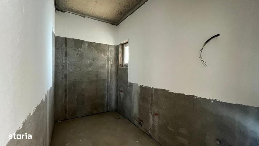 Casă cu 3 camere în Central