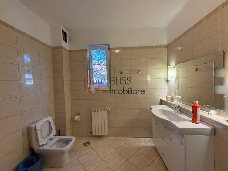 Vilă 6 camere cu piscină privată, grădină generoasă și garaj - 13