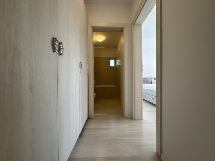 Apartament cu 3 camere decomandat, mobilat în Otopeni