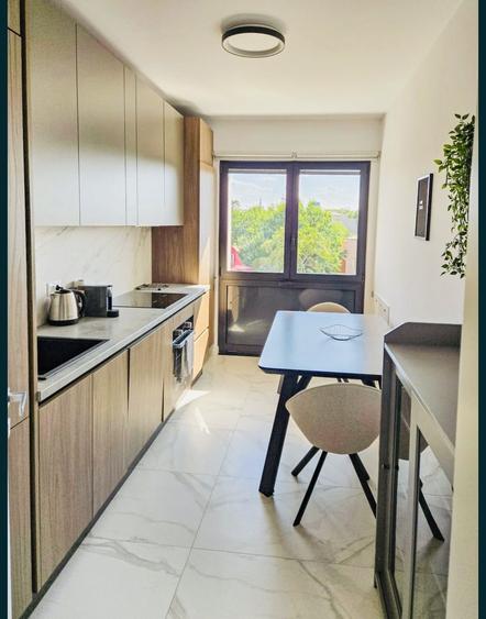 Apartament cu 2 camere semidecomandat, mobilat în Herăstrău