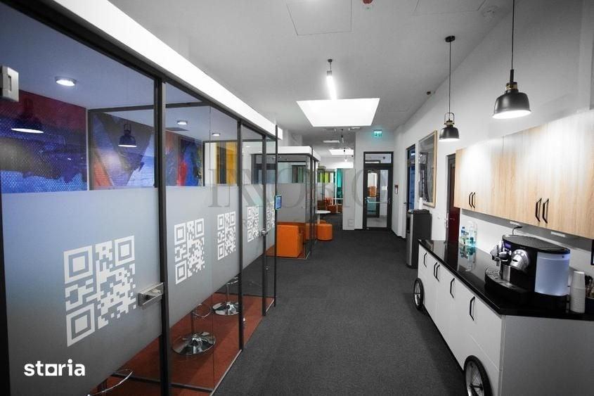 Cladire office in centrul istoric - 5