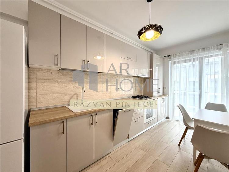Apartament cu 2 camere decomandat, mobilat în Albert