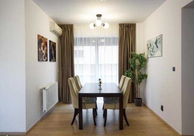 Apartament cu 3 camere în Herăstrău