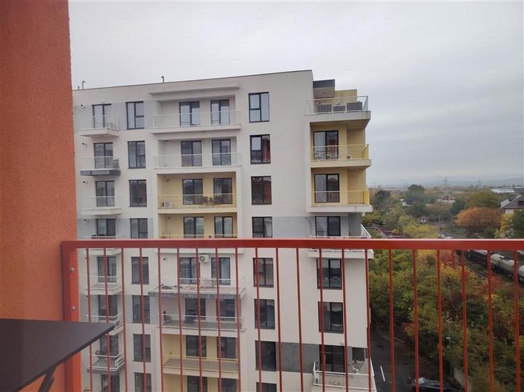 Apartament cu 3 camere decomandat, mobilat în Nord