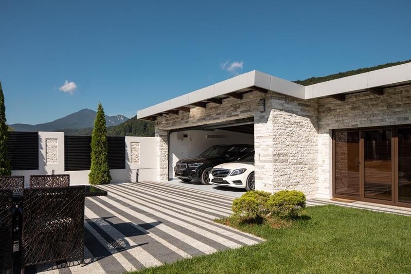 Casă individuală cu 5 camere cu Canalizare în Bunloc