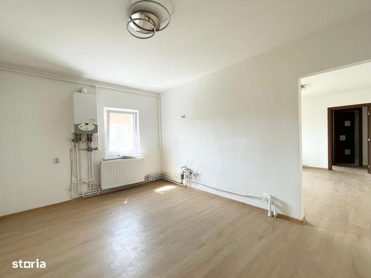 Apartament renovat 2 camere - zona Soarelui - 6