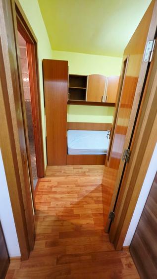 Apartament cu 2 camere semidecomandat în B-dul București