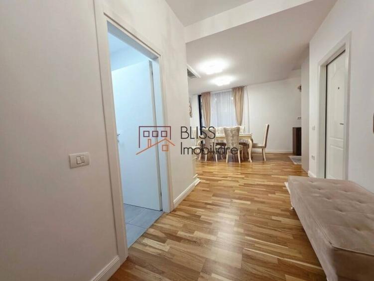 Casă cu 5 camere cu Garaj în Pipera
