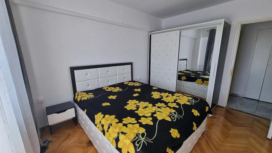 Apartament cu 3 camere decomandat în Ultracentral