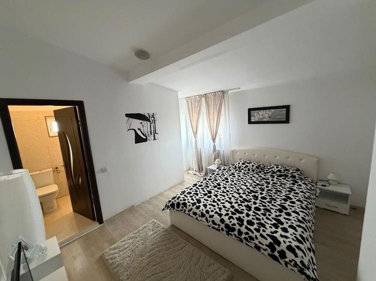 Apartament cu 3 camere semidecomandat în Bragadiru