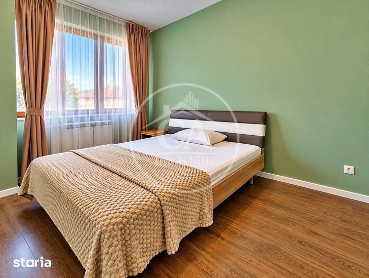 Apartament cu 5 camere decomandat în Sânmartin