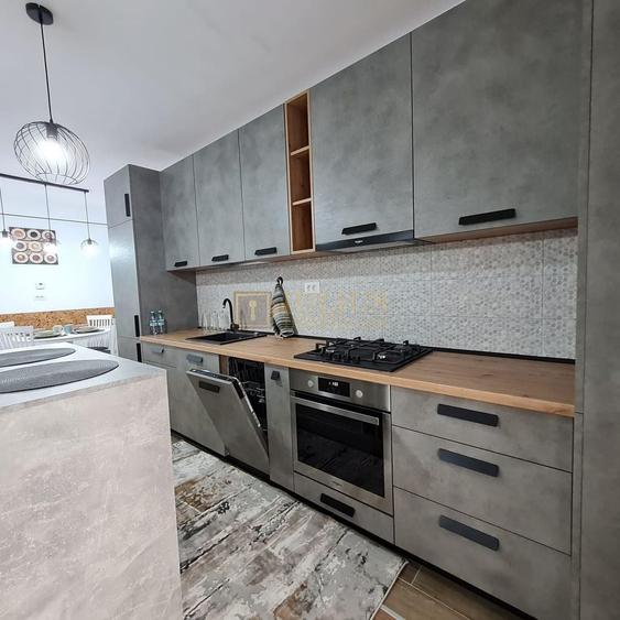 Apartament cu 2 camere semidecomandat, mobilat în Torontalului