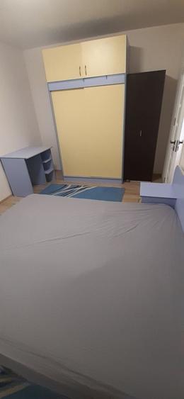 Apartament cu 2 camere semidecomandat în Florești
