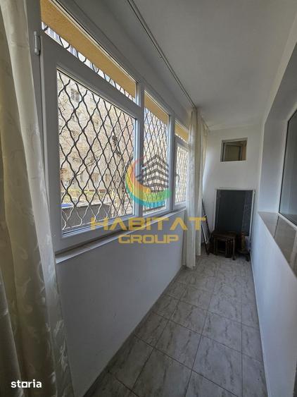 Apartament cu 3 camere decomandat în Tei