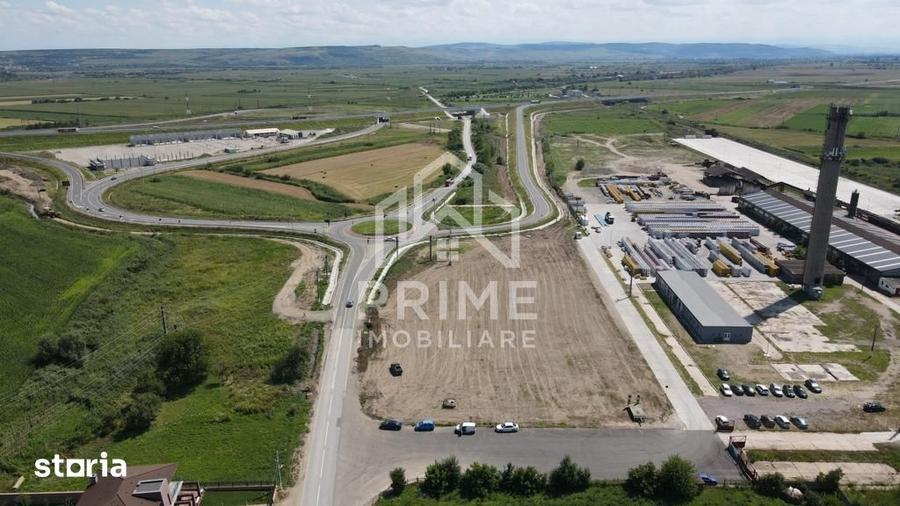 Teren de 10126 mp, în Teiu