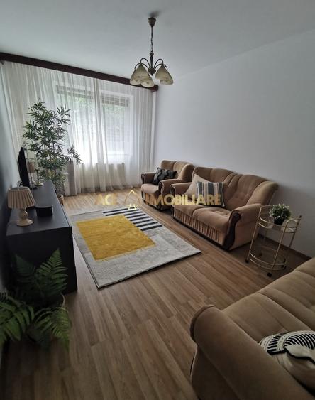 Apartament cu 3 camere decomandat, mobilat în Camil Ressu