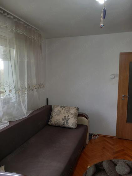Apartament cu 2 camere semidecomandat, mobilat în Șagului