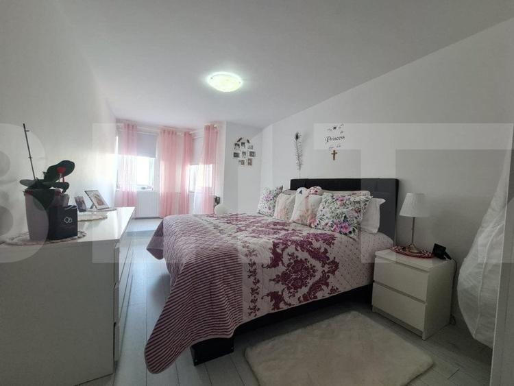 Casă individuală cu 9 camere cu Garaj în Făget