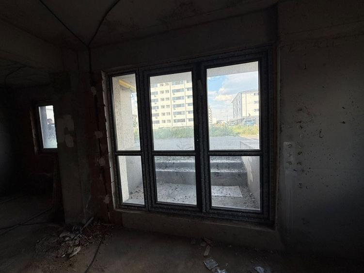 Spațiu comercial, de 151 mp, în Chiajna