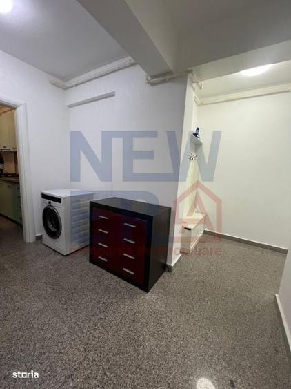 Apartament cu 2 camere decomandat, mobilat în Central