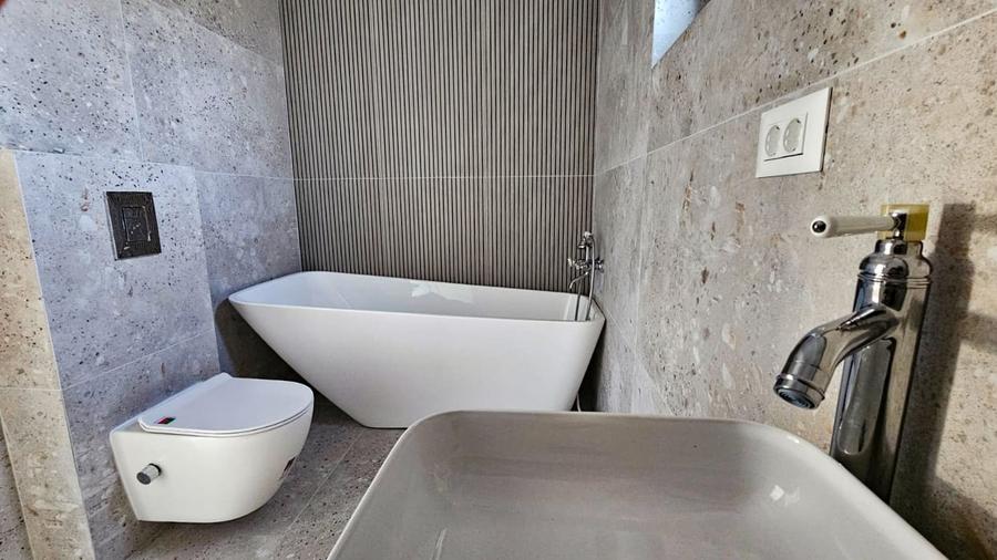 Casă individuală cu 4 camere cu Canalizare în Chiajna