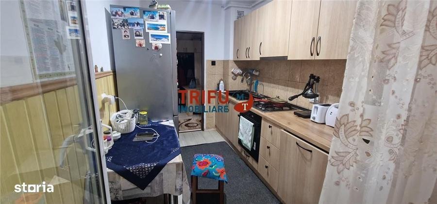 Apartament decomandat cu 3 camere, 67 mp, parter si balcon Cetate - 1