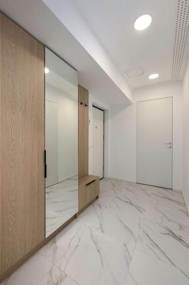 Apartament cu 3 camere, mobilat în Parcul Carol