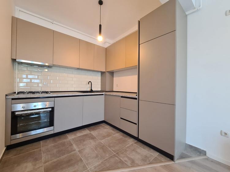Apartament cu 2 camere semidecomandat, mobilat în Ștefăneștii de Jos