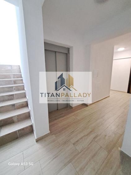 Apartament cu 3 camere decomandat în Theodor Pallady
