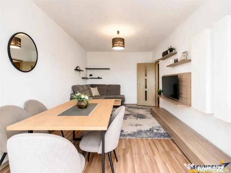Apartament cu 3 camere decomandat în Dârste