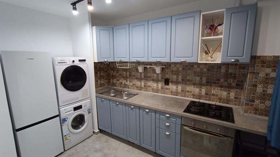 Apartament cu 2 camere decomandat, mobilat în Mărăști