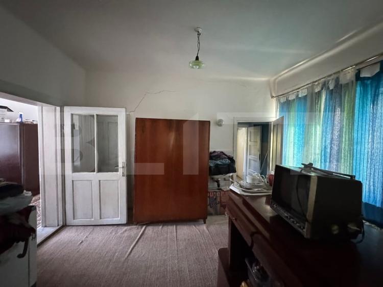 Casă individuală cu 4 camere cu Teren 3697 Mp în Orăștie