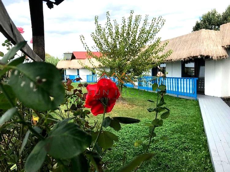 Casă individuală cu 13 camere cu Piscina în Mila 23
