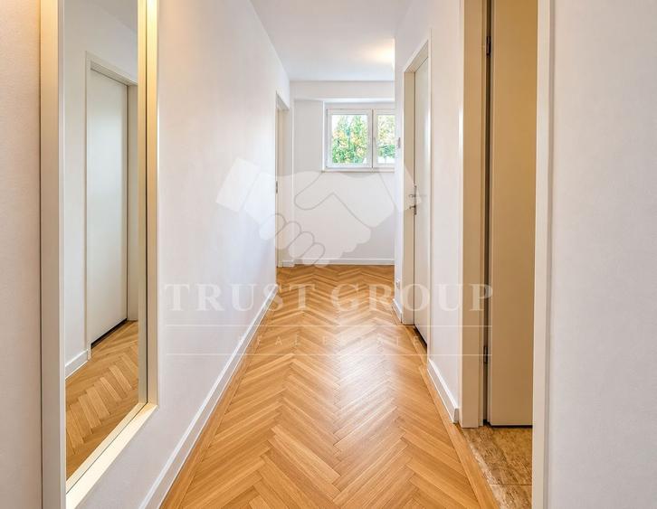 Apartament cu 2 camere decomandat, mobilat în Arcul de Triumf