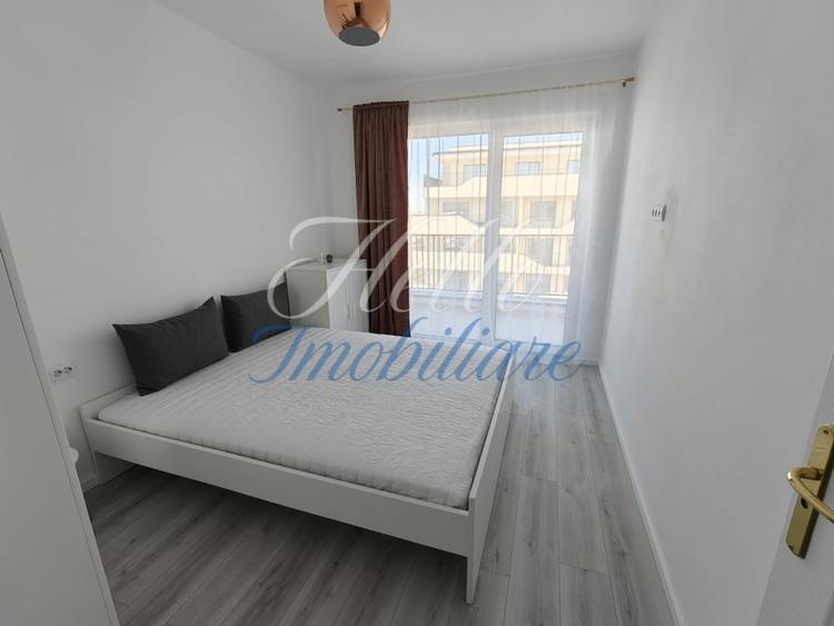 Apartament cu 2 camere semidecomandat, mobilat în Florești
