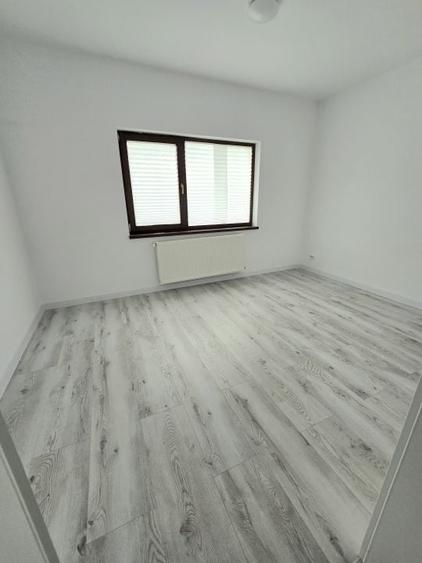 Casă individuală cu 3 camere cu Canalizare în Balotești