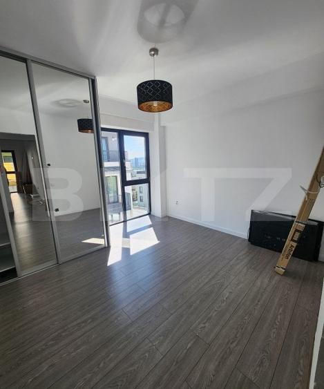Apartament cu 3 camere semidecomandat, mobilat în Grigorescu