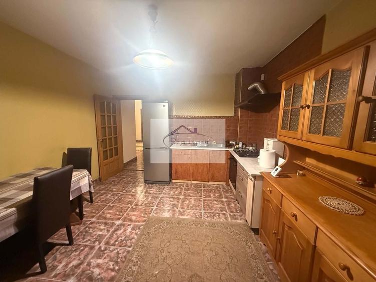 Casă individuală cu 5 camere cu Teren 350 Mp în Gheorgheni