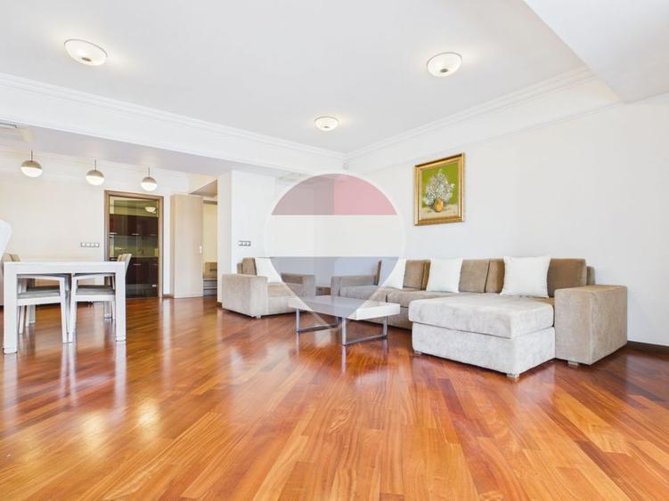 Apartament cu 2 camere decomandat, mobilat în P-ța Romană