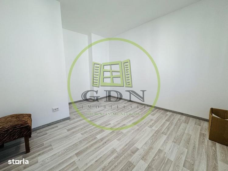 Apartament cu 3 camere, mobilat în Pajura
